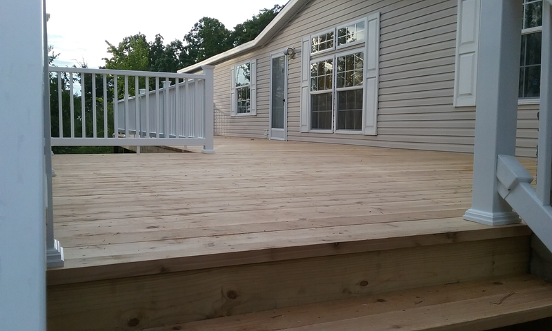 Beautiful Cedar Deck Appalachian Mountains